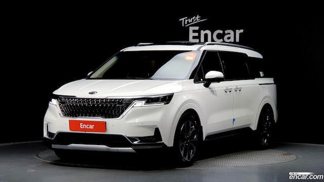 Kia Carnival 7-Seater Noblesse 2021 года из Кореи