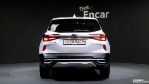 Kia Seltos Дизель 1.6 2WD 2021 года из Южной Кореи