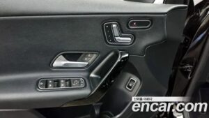 Mercedes-Benz A-Class A250 4MATIC SEDAN 2020 года из Южной Кореи