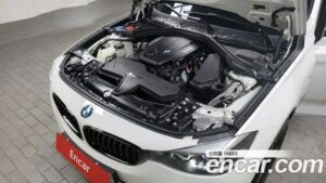 BMW Gran Turismo GT 320d M Sport Premium 2020 года из Южной Кореи
