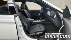 BMW Gran Turismo GT 320d M Sport Premium 2020 года из Южной Кореи