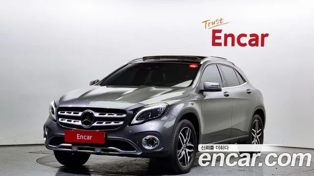 Mercedes-Benz GLA-Class GLA220 Premium 2019 года из Кореи