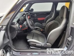 Mini Cooper JCW 2021 года из Южной Кореи