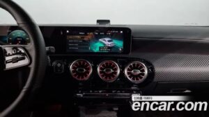 Mercedes-Benz A-Class A250 4MATIC SEDAN 2020 года из Южной Кореи