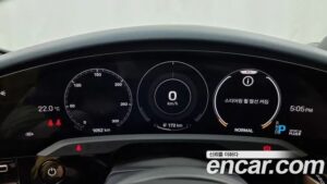 Porsche Taycan Turbo S 2021 года из Южной Кореи