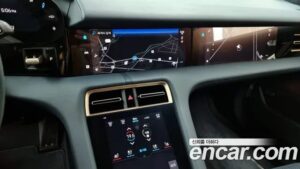 Porsche Taycan Turbo S 2021 года из Южной Кореи