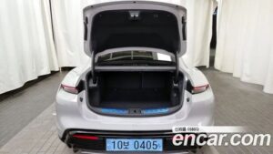 Porsche Taycan Turbo S 2021 года из Южной Кореи