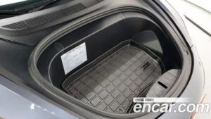 Tesla Model 3 Performance 2020 года из Южной Кореи