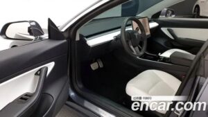 Tesla Model 3 Performance 2020 года из Южной Кореи