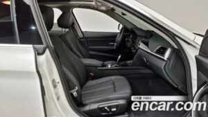 BMW Gran Turismo GT 320d 2020 года из Южной Кореи