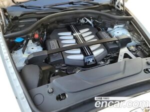 Rolls-Royce Cullinan 6.7 V12 2020 года из Южной Кореи