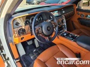 Rolls-Royce Cullinan 6.7 V12 2020 года из Южной Кореи