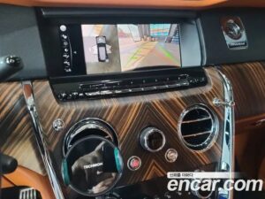 Rolls-Royce Cullinan 6.7 V12 2020 года из Южной Кореи