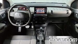 Citroen-DS C4 CACTUS 1.5 BlueHDi SHINE 2021 года из Южной Кореи