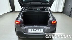 Citroen-DS C4 CACTUS 1.5 BlueHDi SHINE 2021 года из Южной Кореи