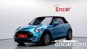 Mini Cooper Convertible DEFAULT 2020 года из Южной Кореи