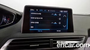 Peugeot 5008 1.5 BlueHDi ALLURE 2021 года из Южной Кореи