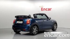 Mini Cooper Convertible SIDEWALK 2020 года из Южной Кореи