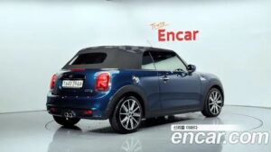 Mini Cooper Convertible SIDEWALK 2020 года из Южной Кореи