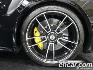 Porsche 911 Turbo S 2021 года из Южной Кореи