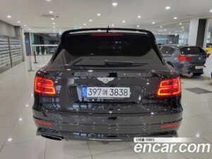 Bentley Bentayga 6.0 W12 2020 года из Южной Кореи