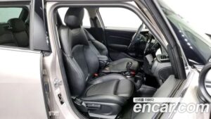 Mini Cooper 5Door CLASSIC COMFORT PACK 2022 года из Южной Кореи
