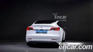 Tesla Model 3 LONG RANGE 2021 года из Южной Кореи