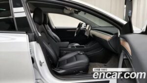Tesla Model 3 LONG RANGE 2021 года из Южной Кореи