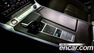Audi A7 50 TDI 4WD Premium 2020 года из Южной Кореи