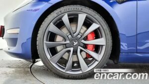Tesla Model 3 Performance 2020 года из Южной Кореи