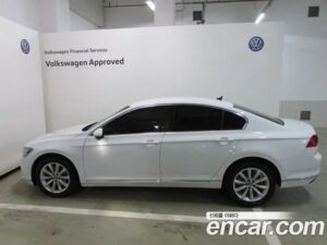 Volkswagen Passat 2.0 TDI Premium 2021 года из Южной Кореи