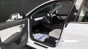 Tesla Model Y LONG RANGE 2021 года из Южной Кореи