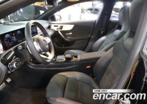 Mercedes-Benz CLA-Class CLA250 4MATIC 2020 года из Южной Кореи