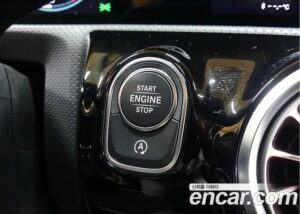 Mercedes-Benz CLA-Class CLA250 4MATIC 2020 года из Южной Кореи