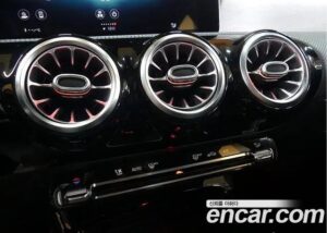 Mercedes-Benz CLA-Class CLA250 4MATIC 2020 года из Южной Кореи