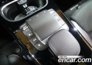 Mercedes-Benz CLA-Class CLA250 4MATIC 2020 года из Южной Кореи