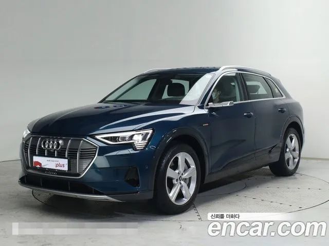 Audi e-tron 50 4WD 2021 года из Кореи