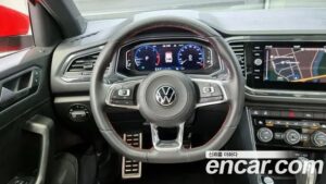 Volkswagen T-Roc 2.0 TDI Premium 2021 года из Южной Кореи