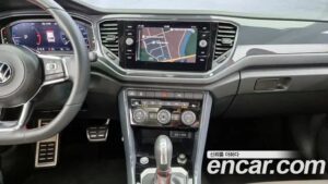 Volkswagen T-Roc 2.0 TDI Premium 2021 года из Южной Кореи