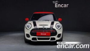 Mini Cooper JCW 2021 года из Южной Кореи