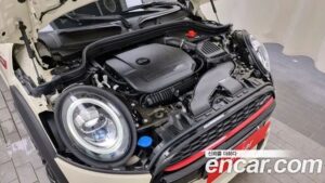 Mini Cooper JCW 2021 года из Южной Кореи