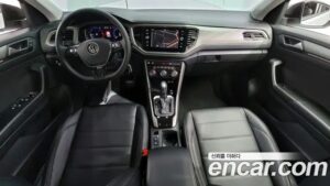 Volkswagen T-Roc 2.0 TDI Style 2022 года из Южной Кореи