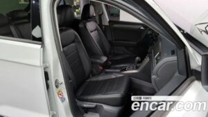 Volkswagen T-Roc 2.0 TDI Style 2022 года из Южной Кореи