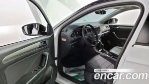 Volkswagen T-Roc 2.0 TDI Style 2022 года из Южной Кореи