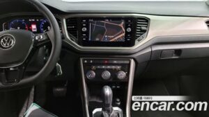 Volkswagen T-Roc 2.0 TDI Style 2022 года из Южной Кореи