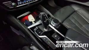 BMW Gran Turismo 630i xDrive Luxury 2020 года из Южной Кореи