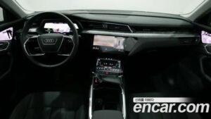 Audi e-tron 50 4WD 2021 года из Южной Кореи