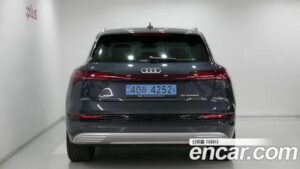 Audi e-tron 50 4WD 2021 года из Южной Кореи