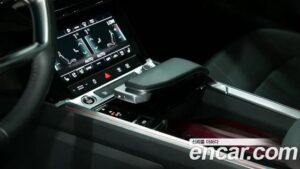 Audi e-tron 50 4WD 2021 года из Южной Кореи