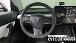 Tesla Model 3 Performance 2021 года из Южной Кореи